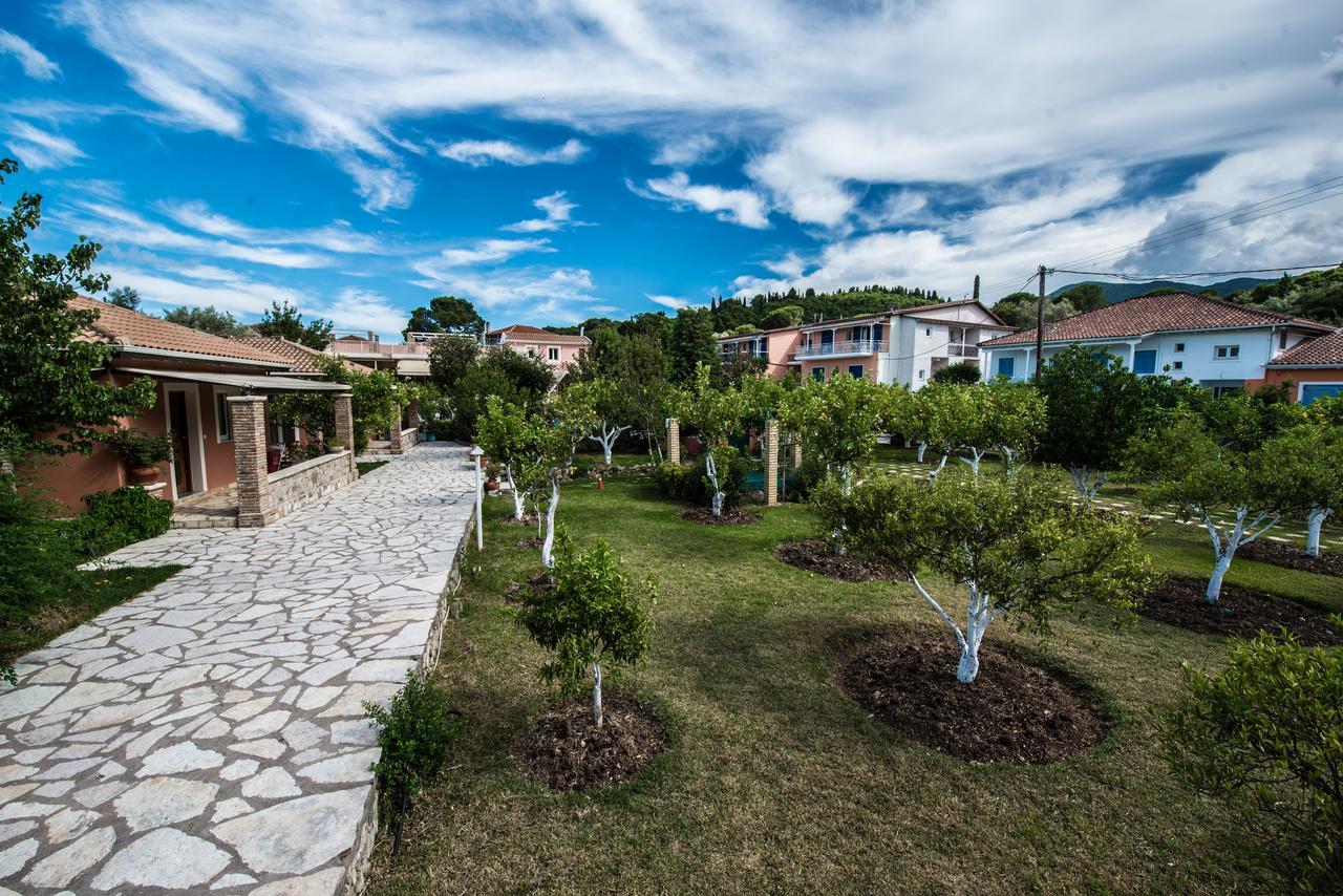 Lemon Garden Apartments Λυγιά Εξωτερικό φωτογραφία